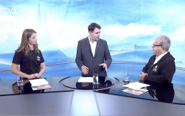 Talkrunde "Kaum zu glauben?" von TVA am 19.10.2025 über die Arbeit von Don Bosco für Kinder und Jugendliche: Isabella Wollitzer, Moderator Matthias Feuerer, P. Jörg Widmann SDB