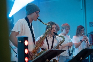 Die jungen Musiker der JBO Brassband aus Heidenheim sorgten beim Stuttgarter Don Bosco Fest für Stimmung