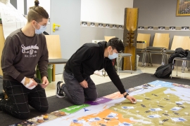 Das Team von Don Bosco macht Schule aus Bonn hatte erlebnisorientierte Spiele und Methoden zum Thema Klimawandel mitgebracht. 