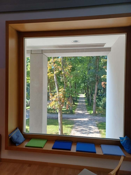 03_Campus Tag 2025_Trauerhaus Ostfriedhof Fenster.jpg