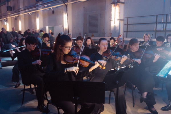 Chemnitz MOVES_Die Junge Deutsche Philharmonie bei der Show_Copyright Jakob Anders.jpg